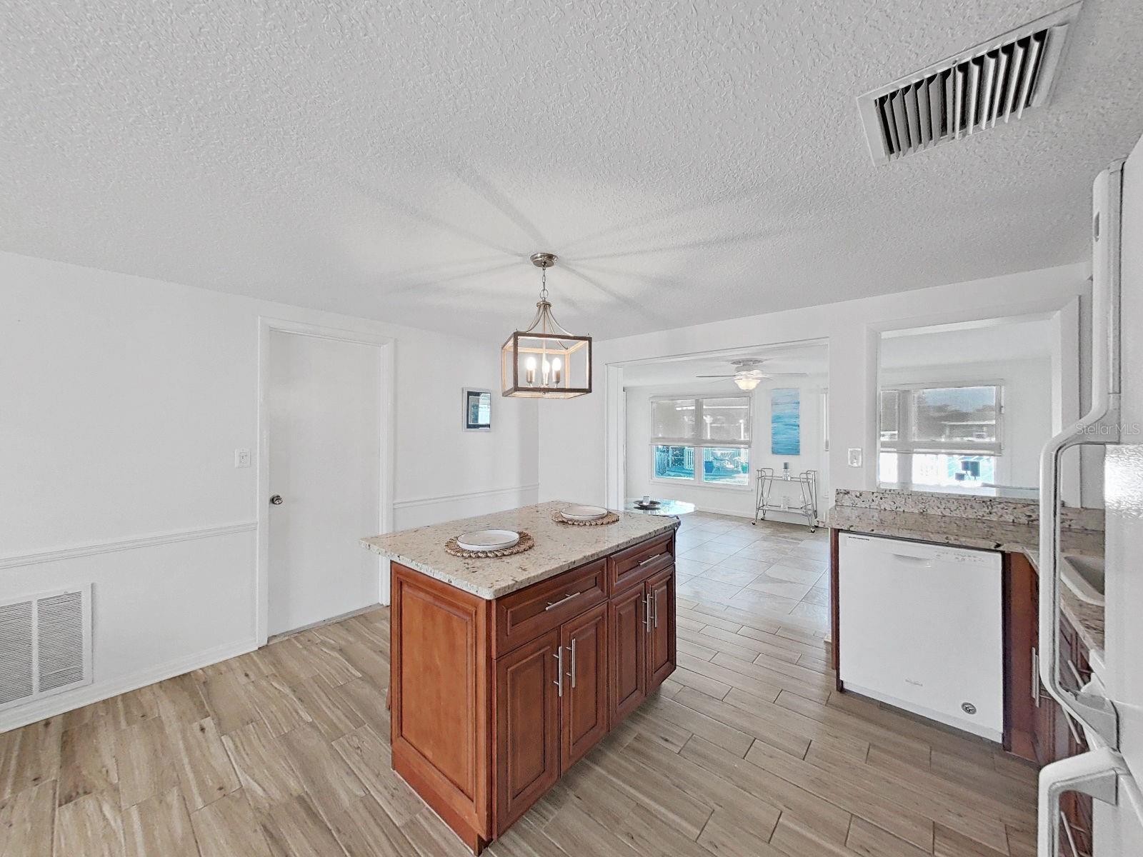 TAHITIAM HOMES - Residential