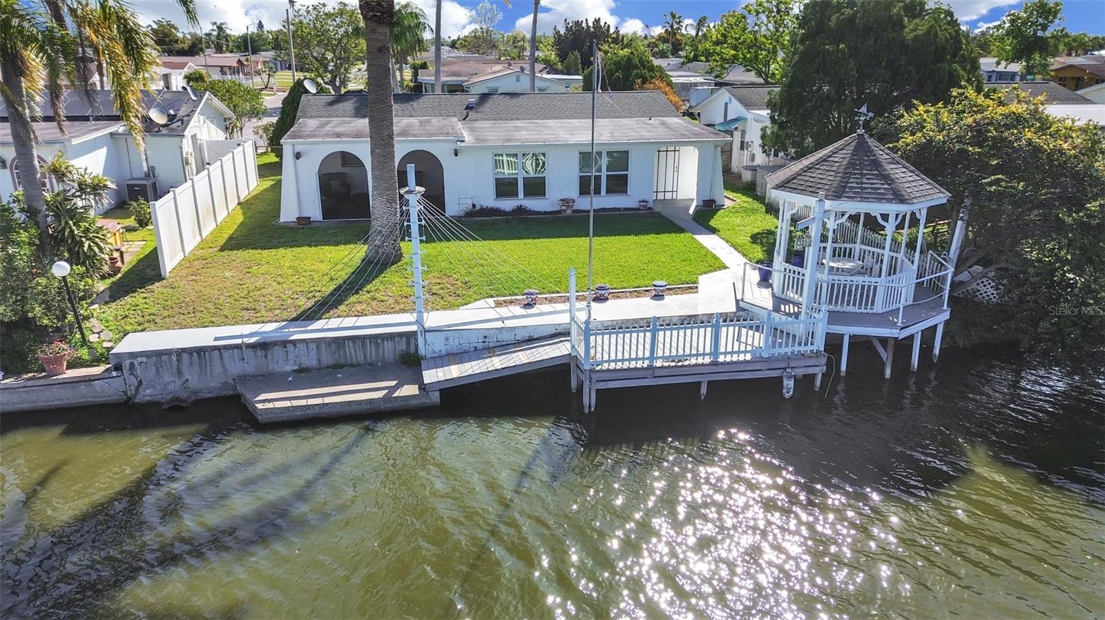 TAHITIAM HOMES - Residential