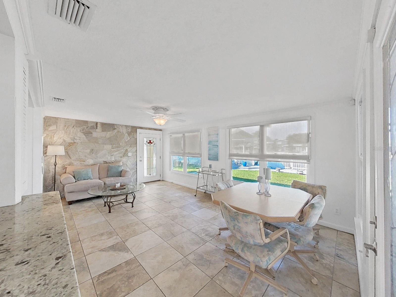 TAHITIAM HOMES - Residential