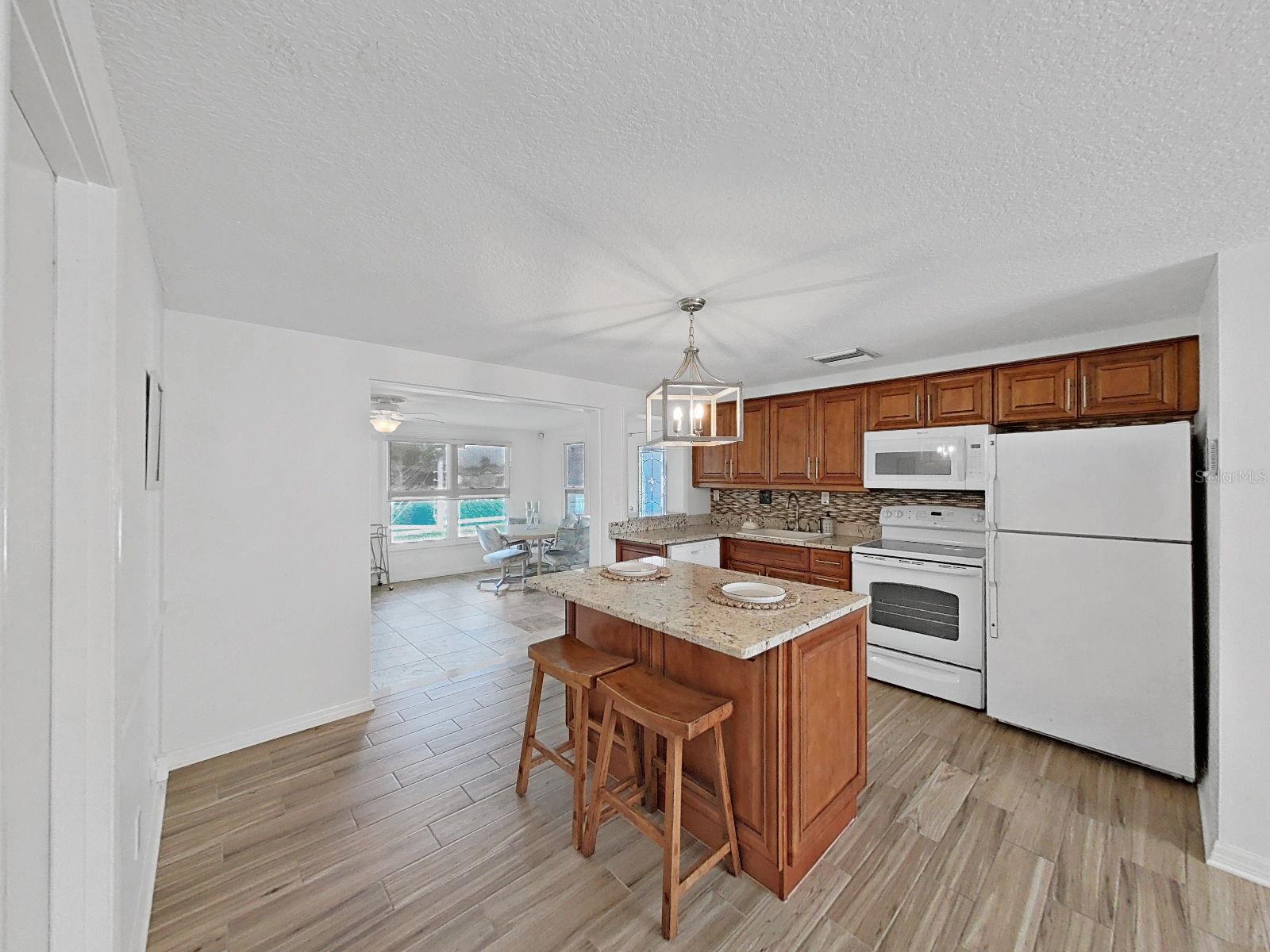 TAHITIAM HOMES - Residential