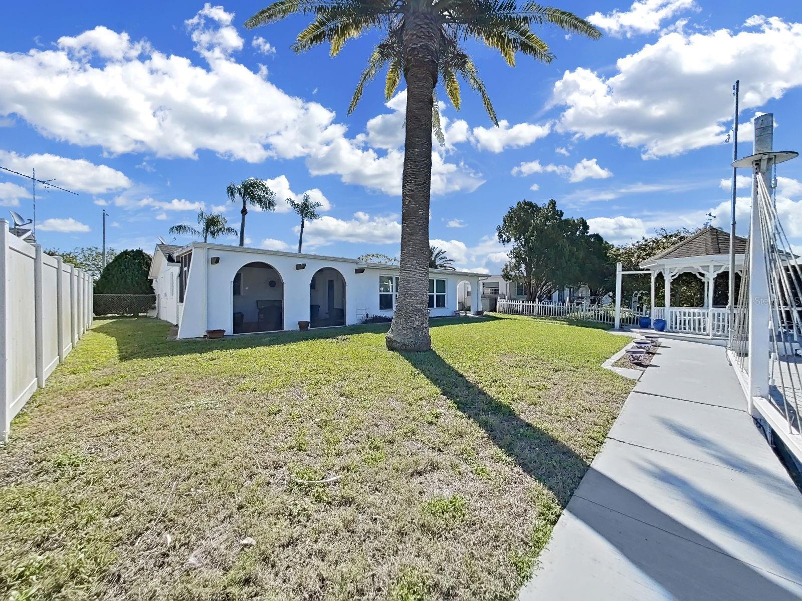 TAHITIAM HOMES - Residential