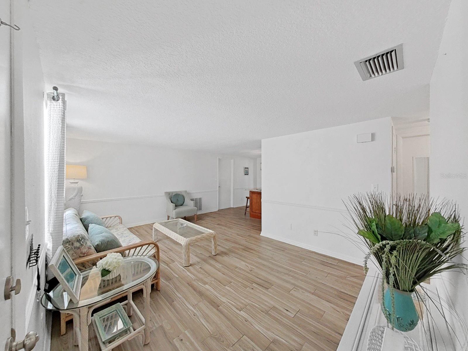 TAHITIAM HOMES - Residential