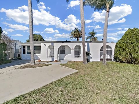2337 HAMA DRIVE HOLIDAY FL 34691
