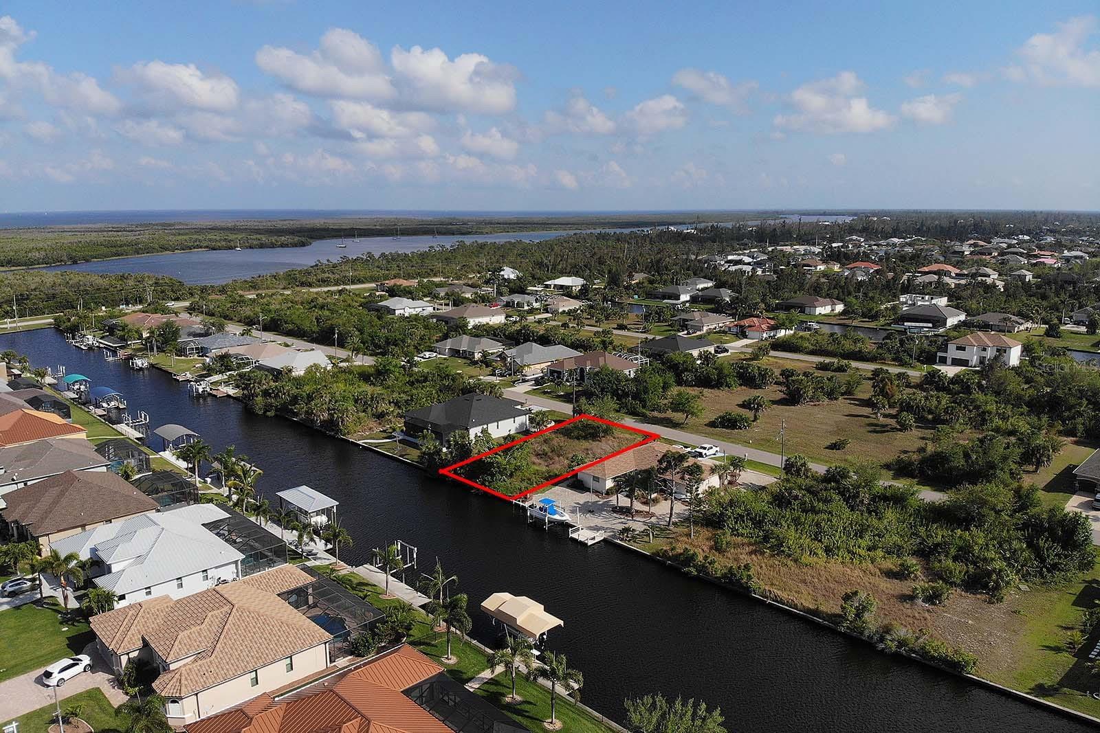 PORT CHARLOTTE SEC 093 - Land