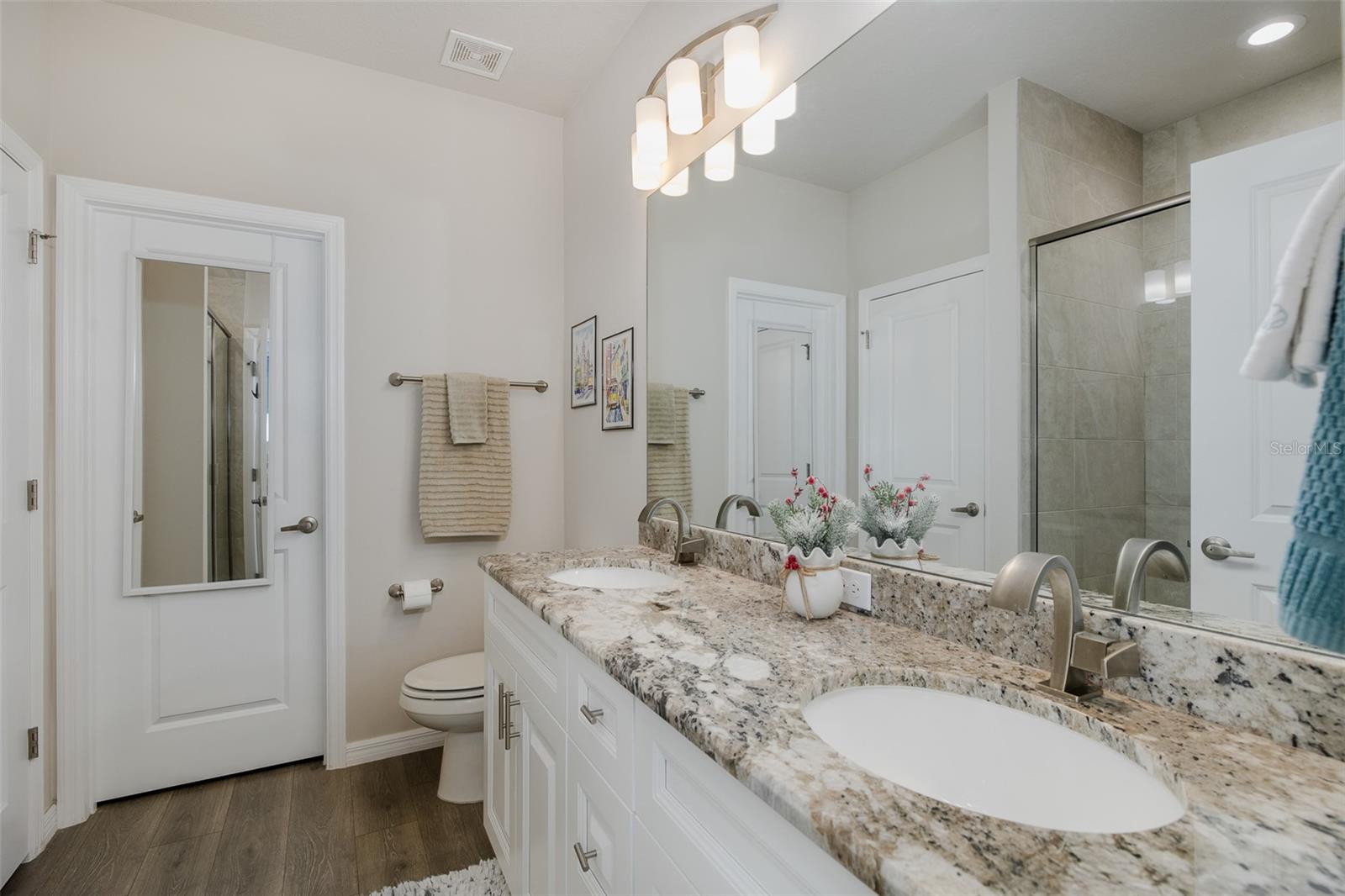 RIVERWALK PRESERVE - Residential