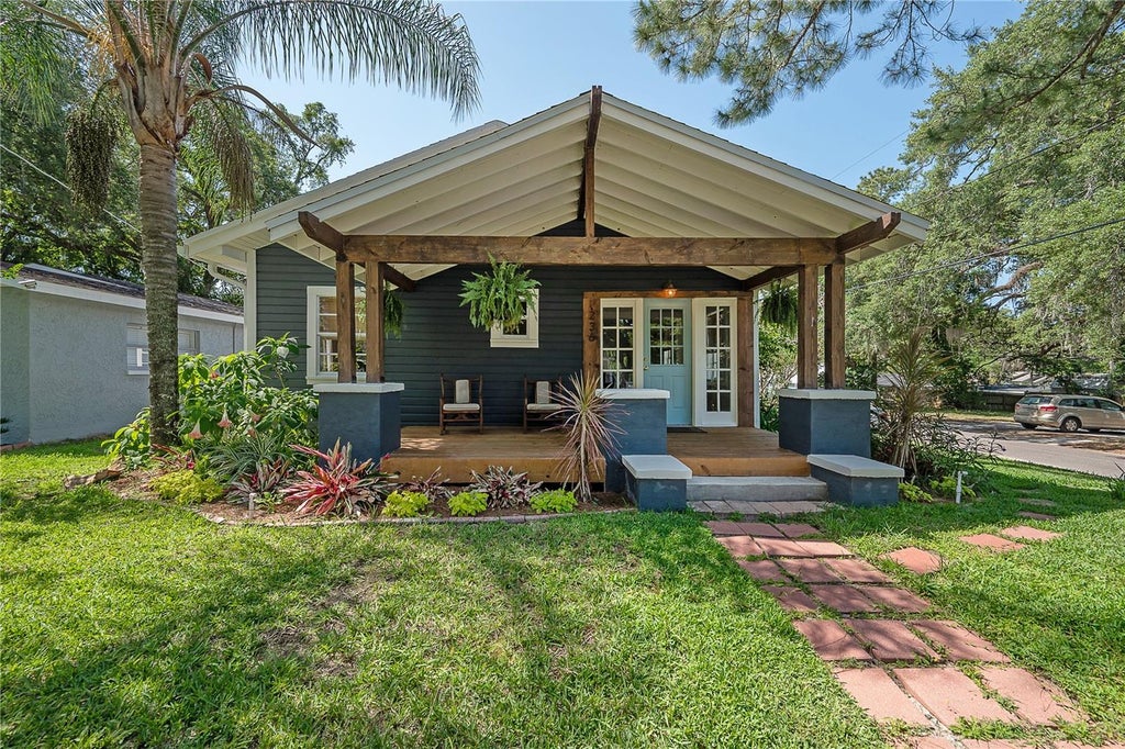 Photo of 236 W North Street, Tampa, FL 33604 (MLS # TB8521847)