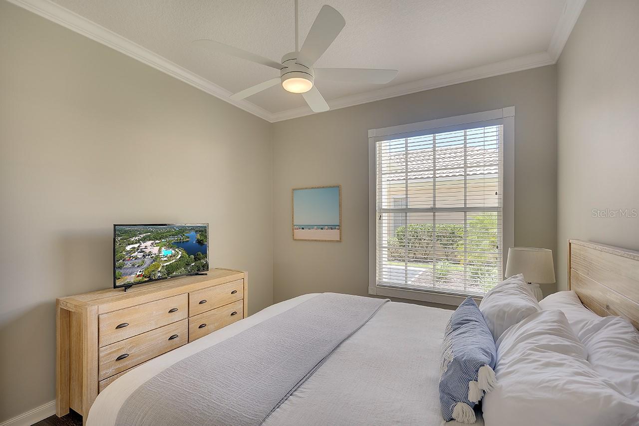 VILLAGEWALK - Residential
