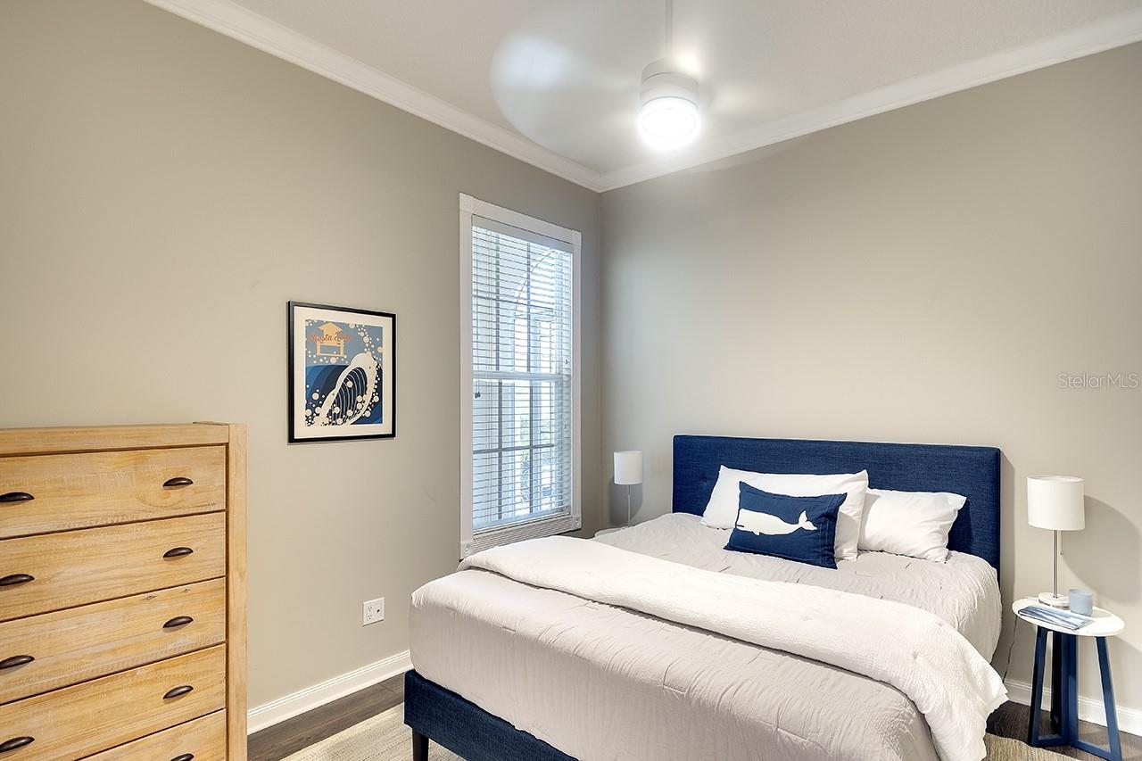VILLAGEWALK - Residential