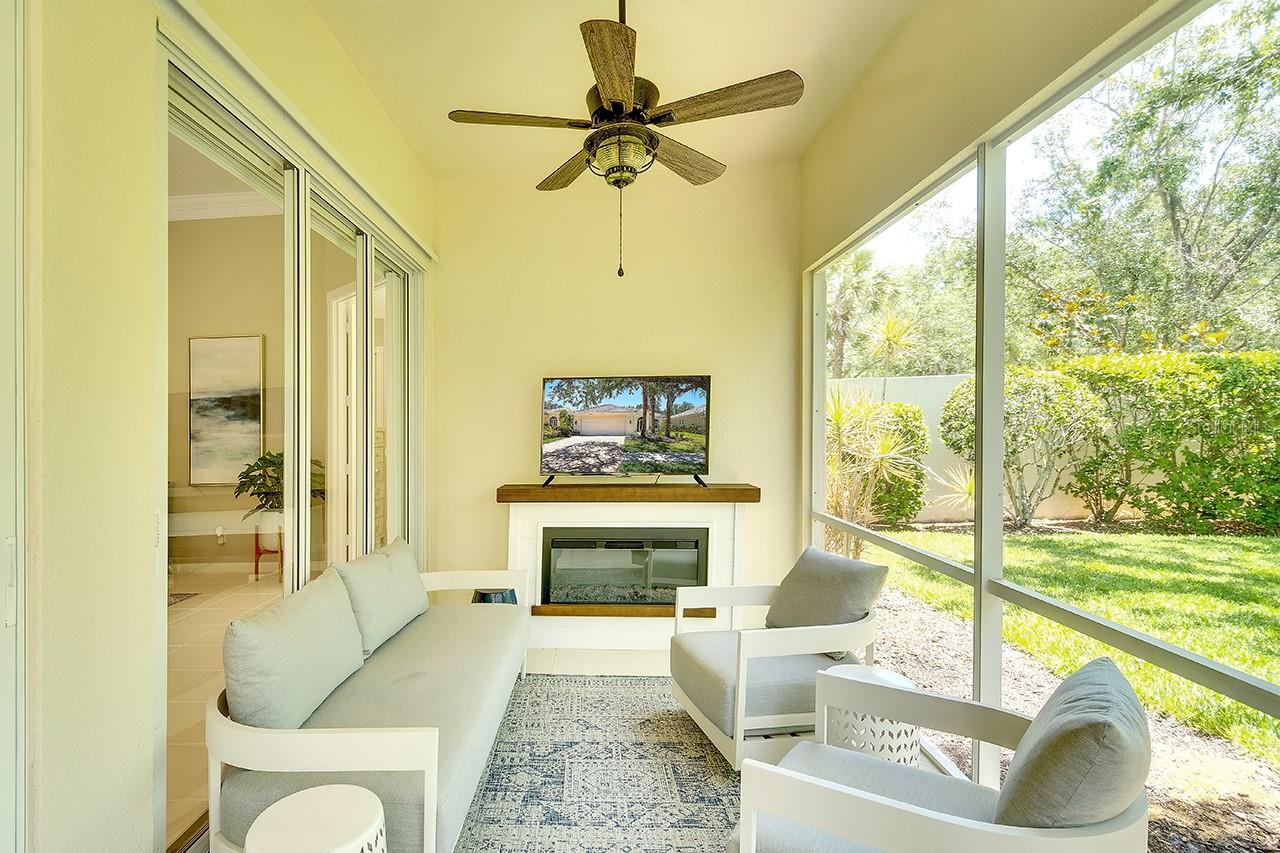 VILLAGEWALK - Residential