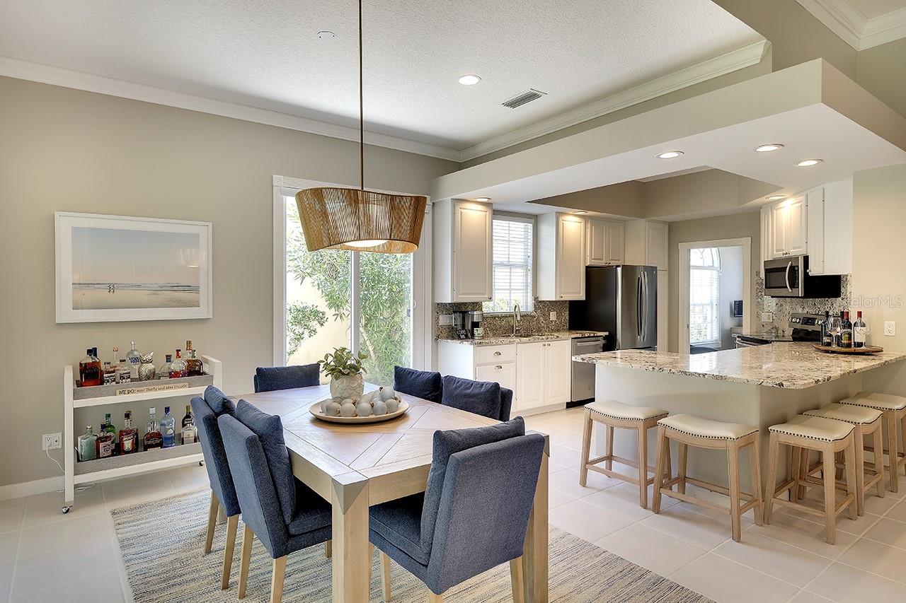 VILLAGEWALK - Residential