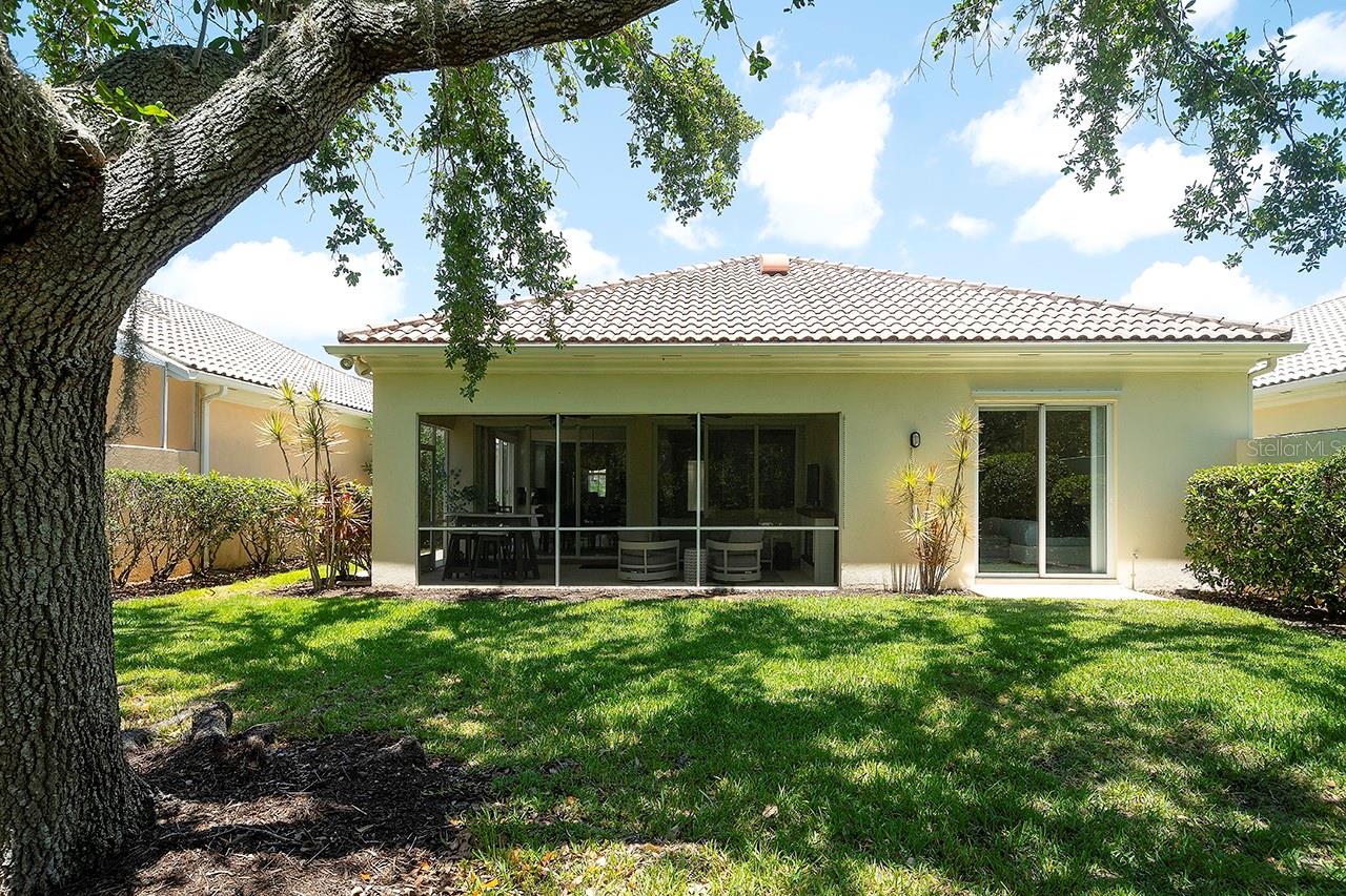 VILLAGEWALK - Residential