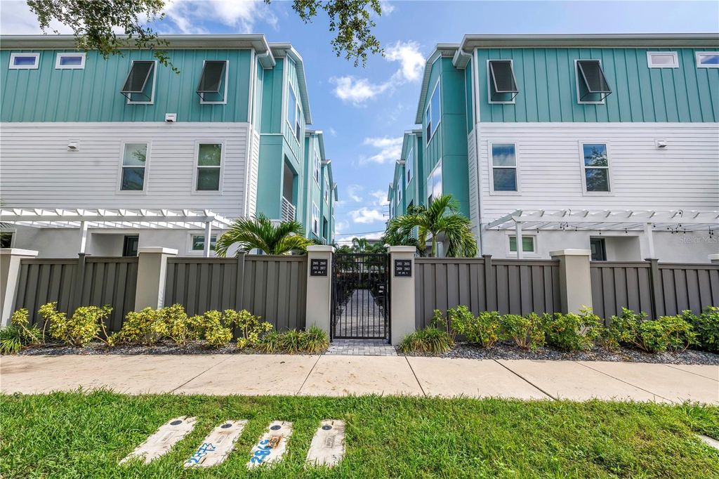 Photo of 2873 1st Avenue S, St Petersburg, FL 33712 (MLS # TB8410292)