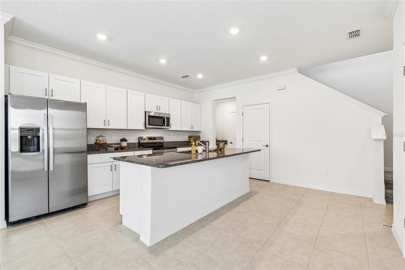 CROSS CRK PRCL B - Residential