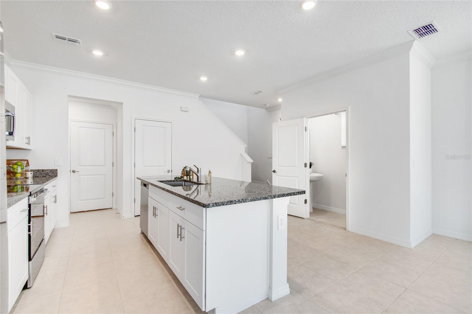 CROSS CRK PRCL B - Residential