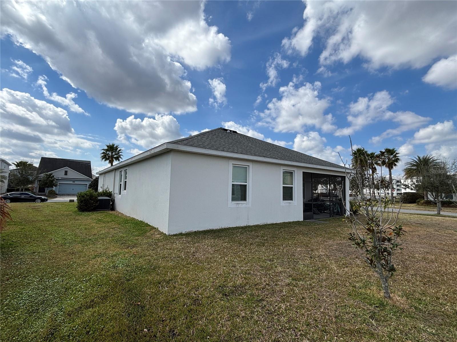 STOREY LAKE - Residential