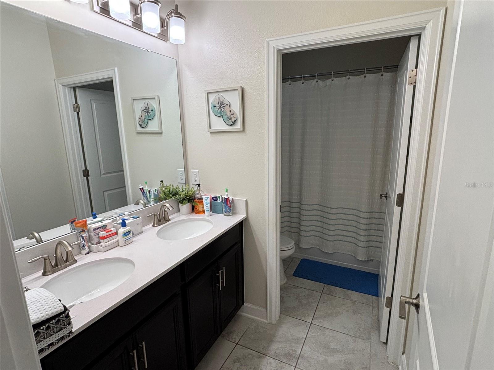 STOREY LAKE - Residential