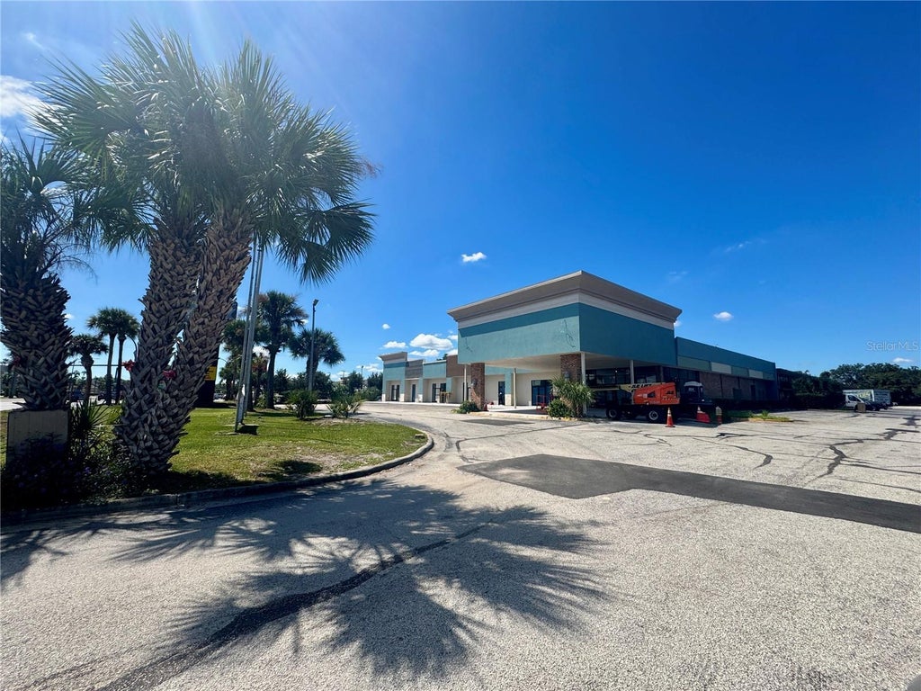 Photo of 7900 S Orange Blossom Trail #1062, Orlando, FL 32809 (MLS # O6451840)