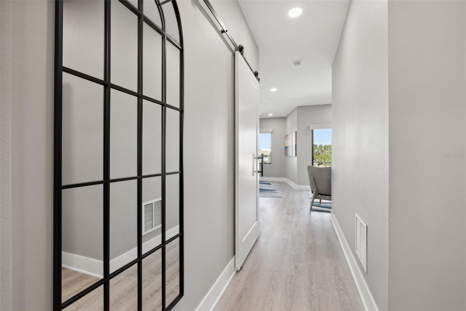 GRIFFITH CAPRI ISLE CONDO - Residential