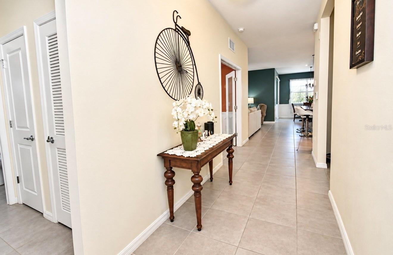 1143 PIPESTONE PLACE