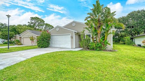 Photo of 361 Bearded Oaks Circle, Sarasota, FL 34232 (MLS # A4693575)