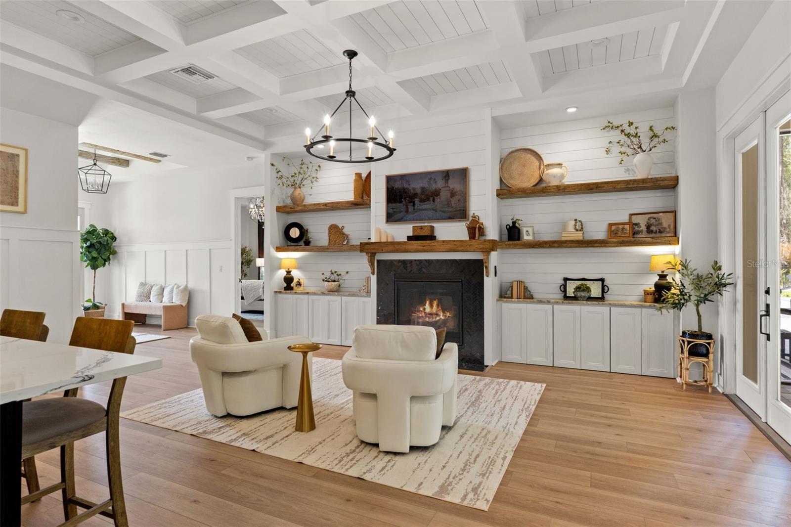 20085 ENGLISH WALNUT PLACE