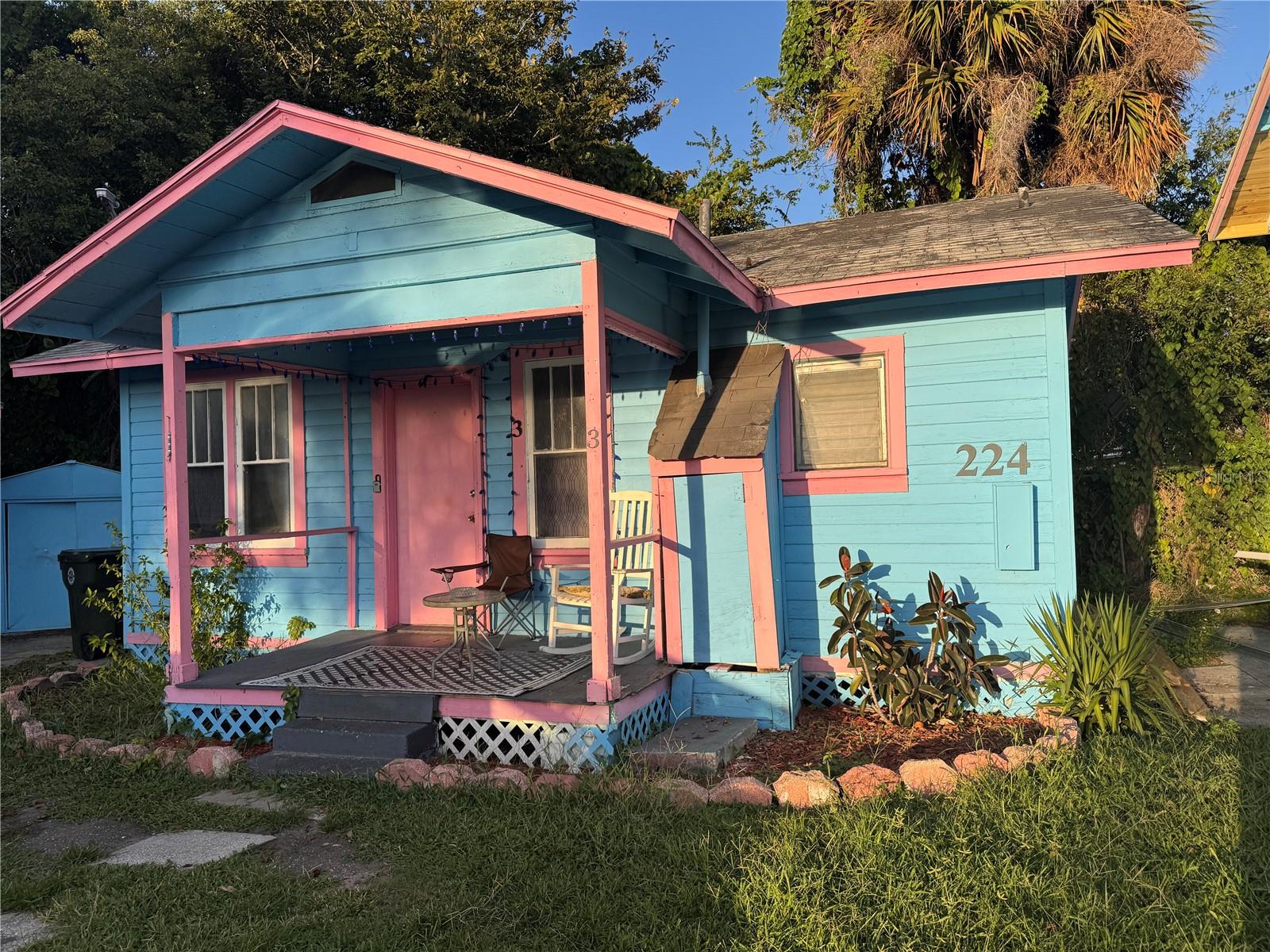 KINGSTON - Commercial Sale