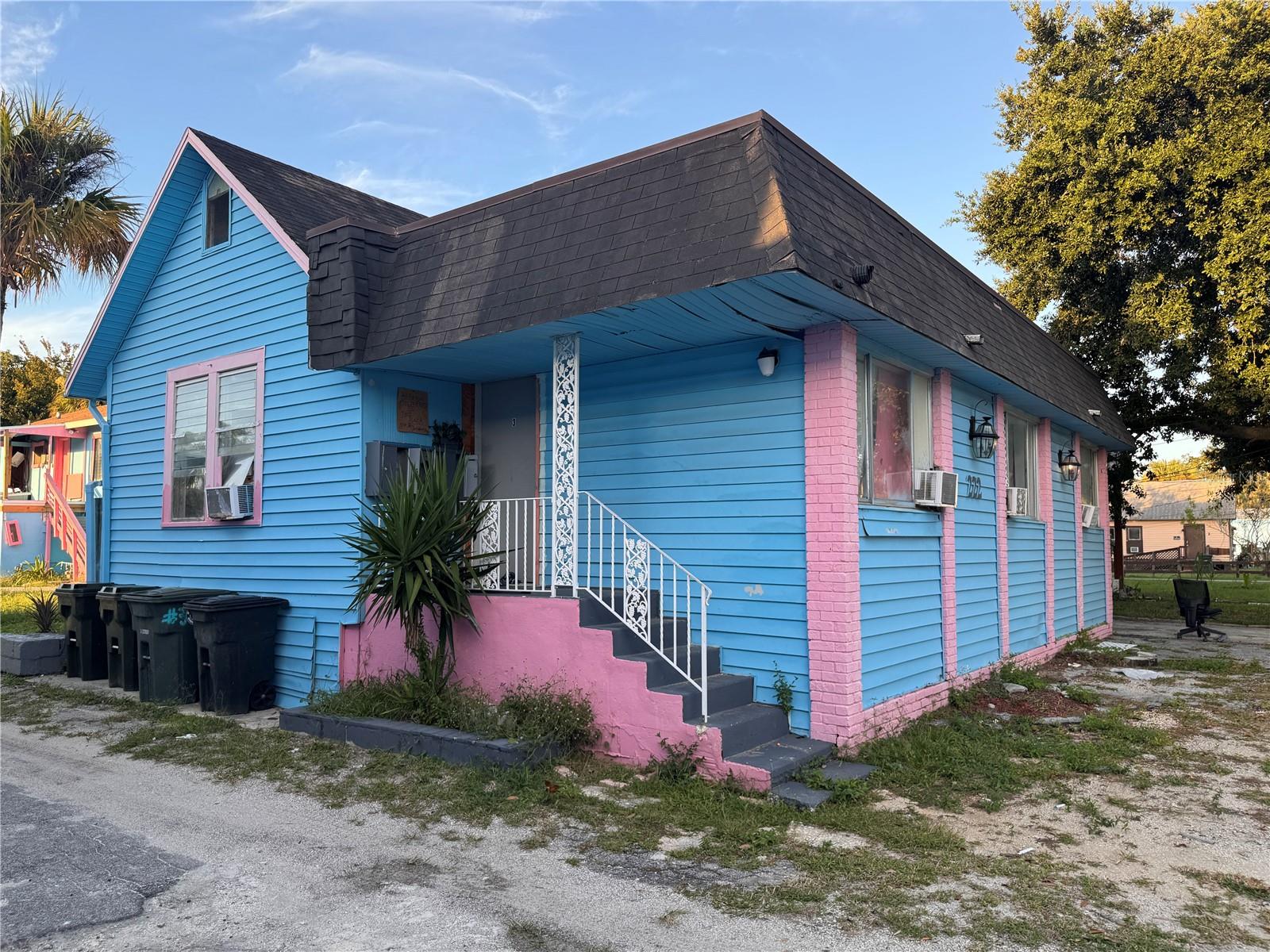 KINGSTON - Commercial Sale