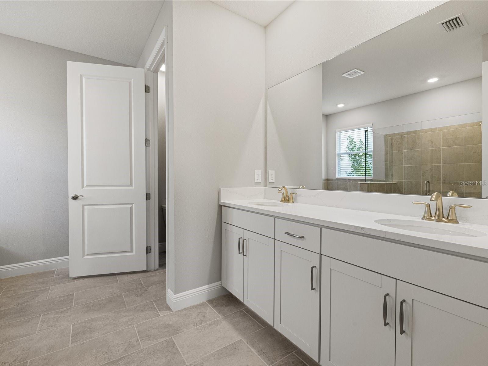 STAR FARMS PH I-IV - Residential Lease