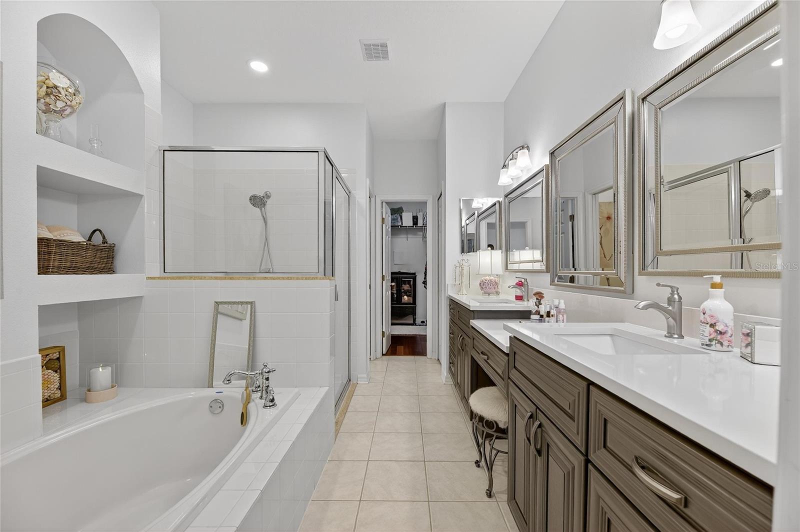 MIRABAY PRCL 7 PH 1 - Residential