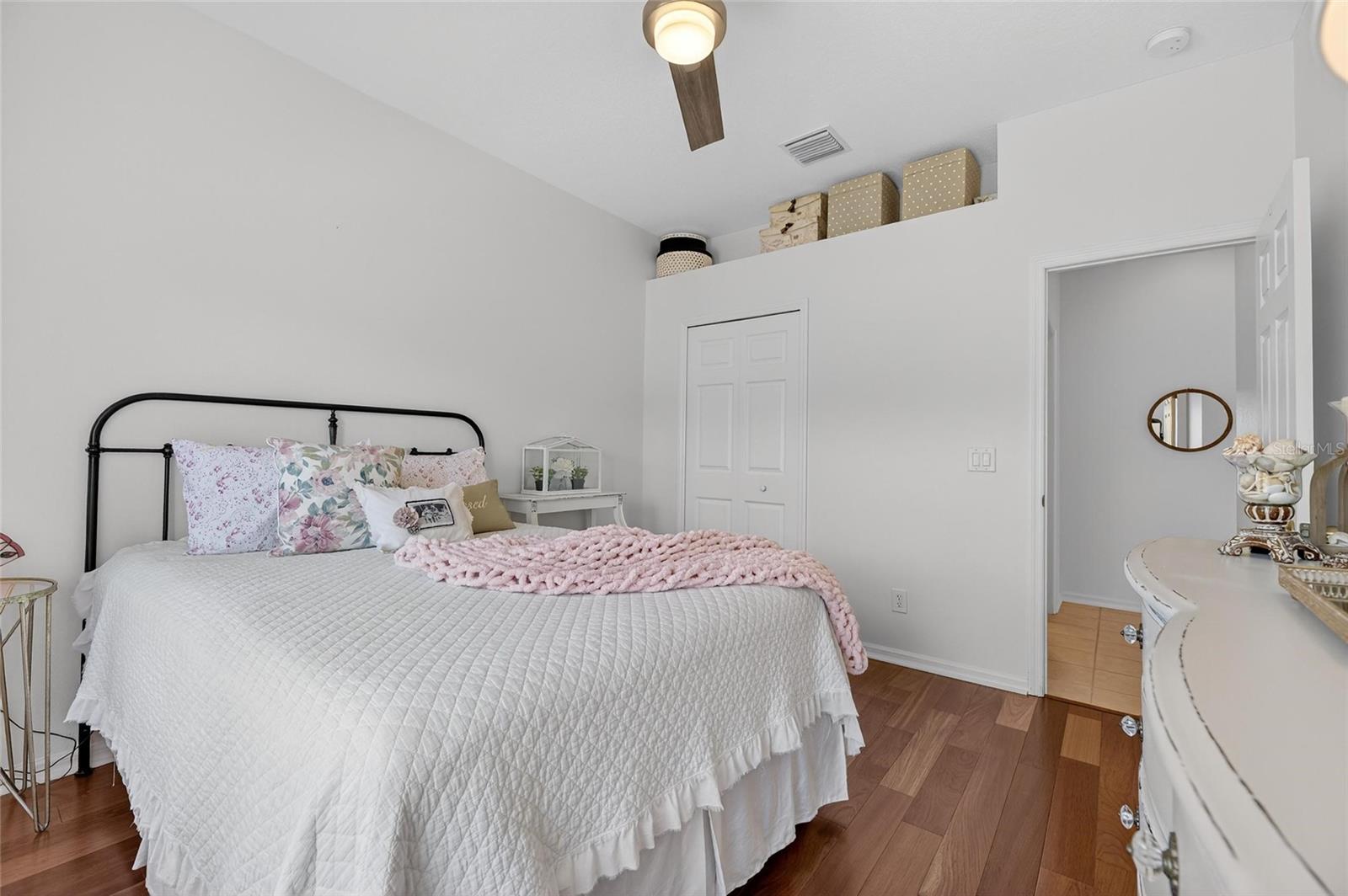 MIRABAY PRCL 7 PH 1 - Residential