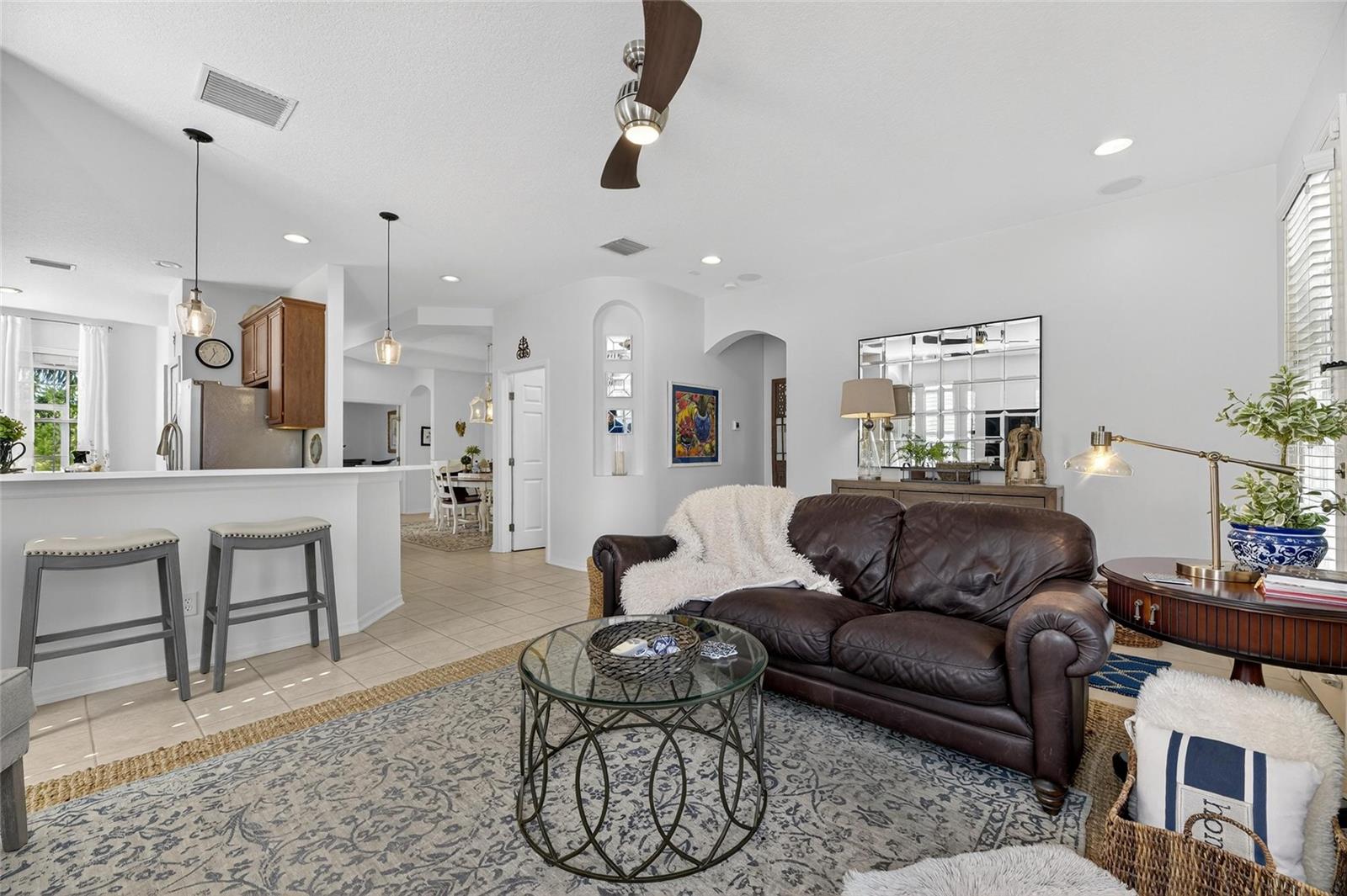 MIRABAY PRCL 7 PH 1 - Residential