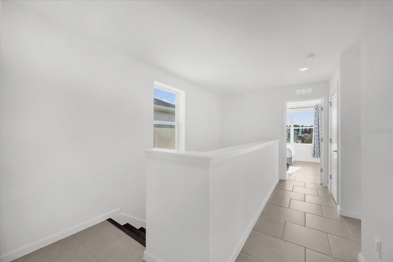 OAKS/KELLY PK PH 3A - Residential Lease