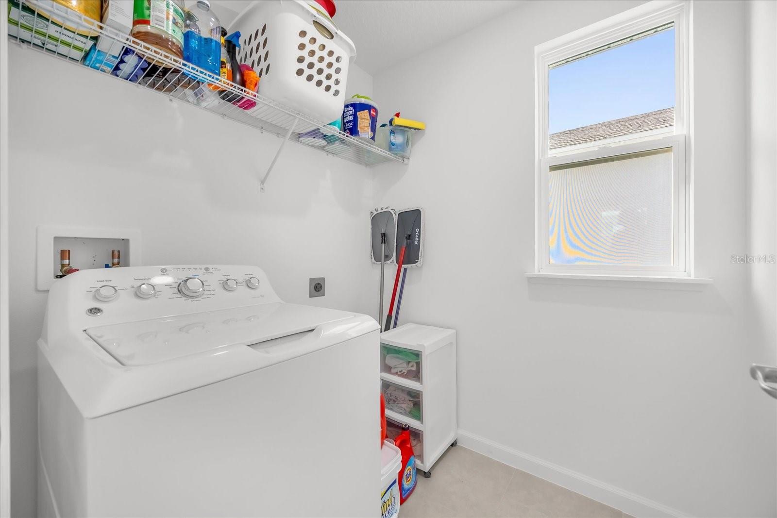 OAKS/KELLY PK PH 3A - Residential Lease