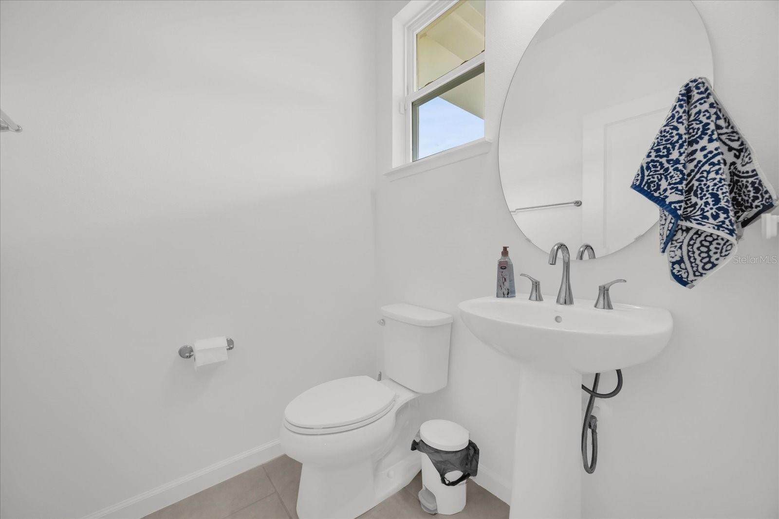 OAKS/KELLY PK PH 3A - Residential Lease