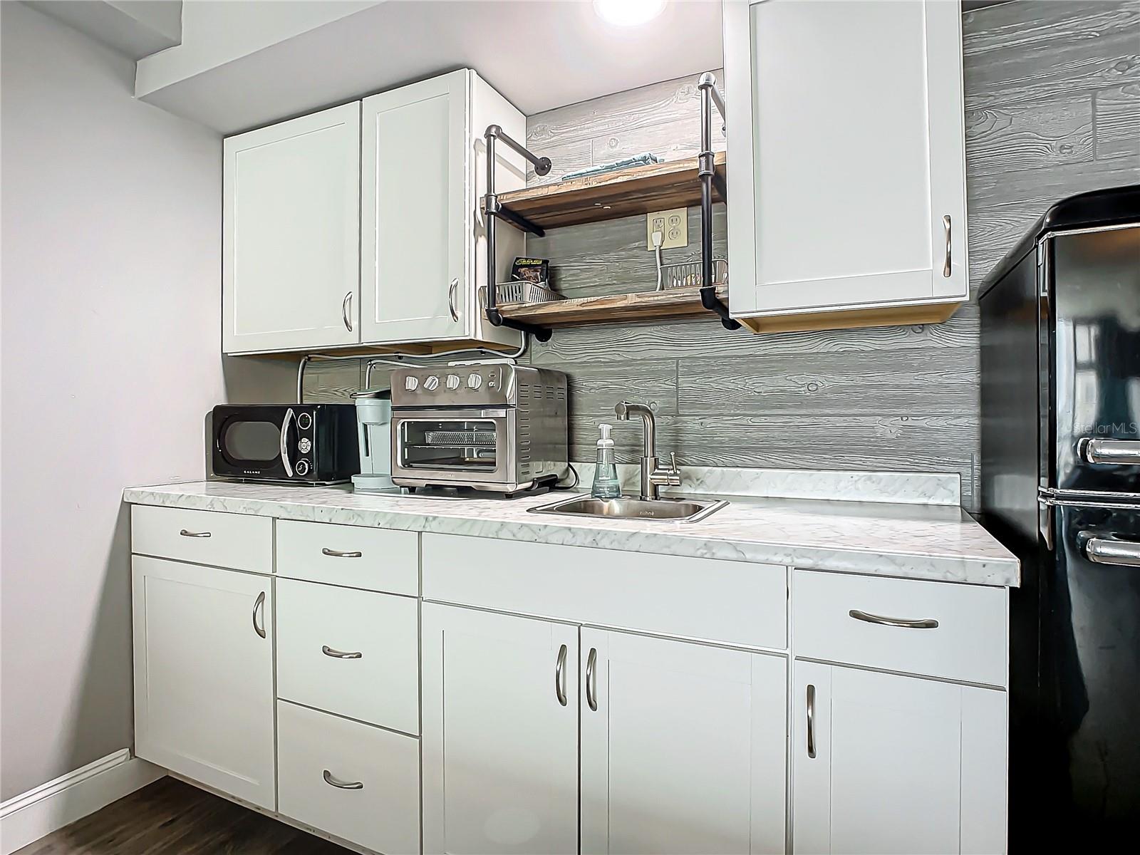 OCEANSIDE INN CONDO - Residential