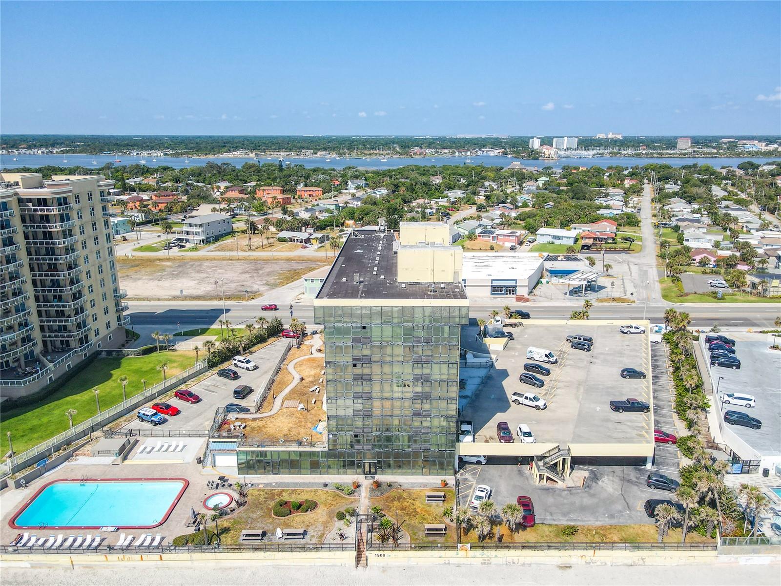 OCEANSIDE INN CONDO - Residential