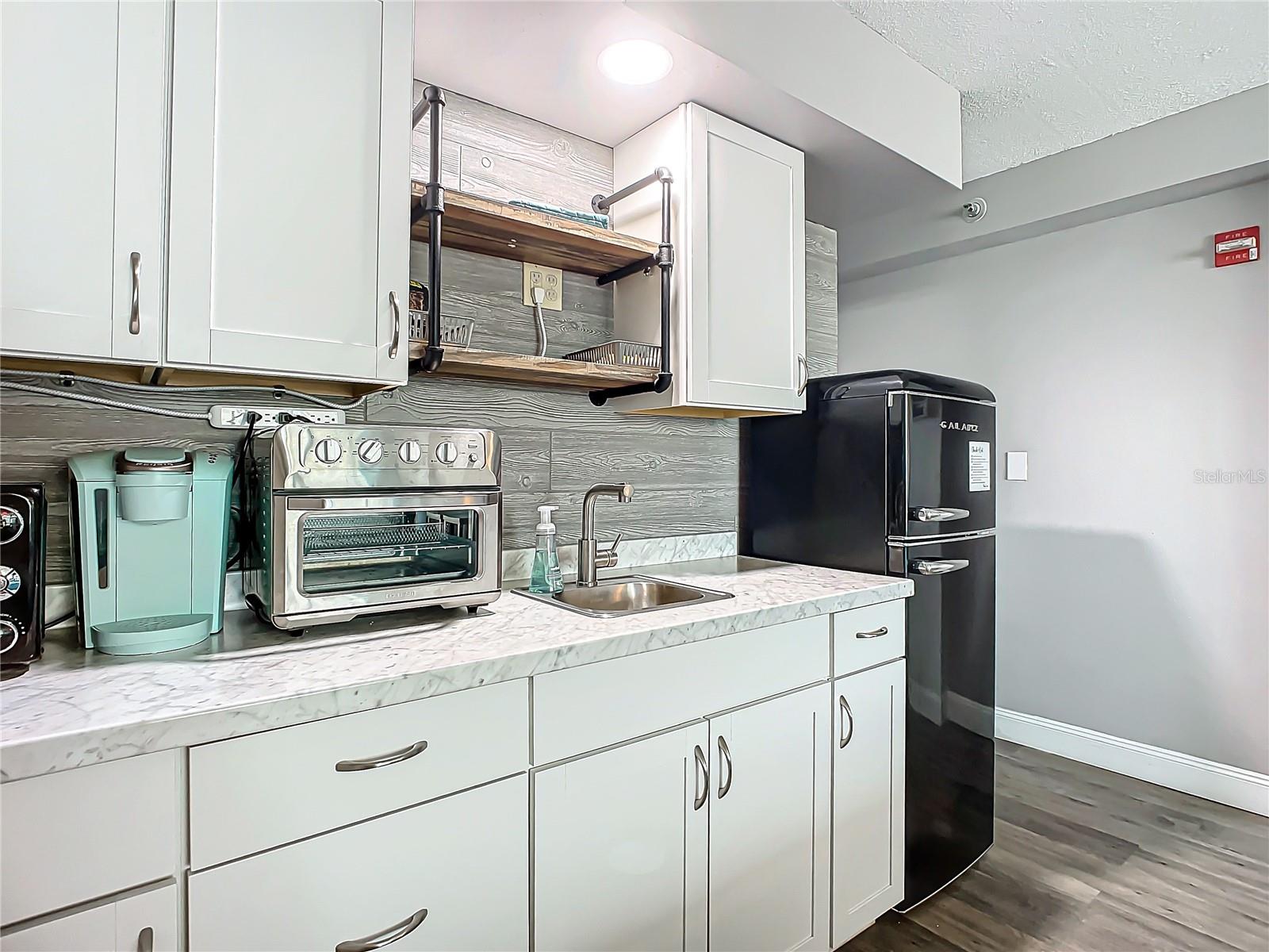 OCEANSIDE INN CONDO - Residential