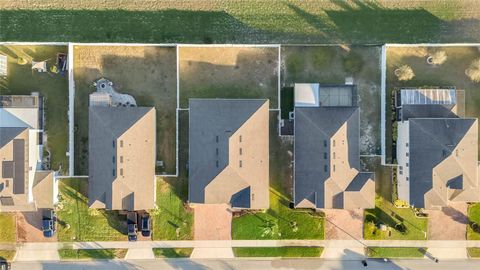 A home in APOPKA