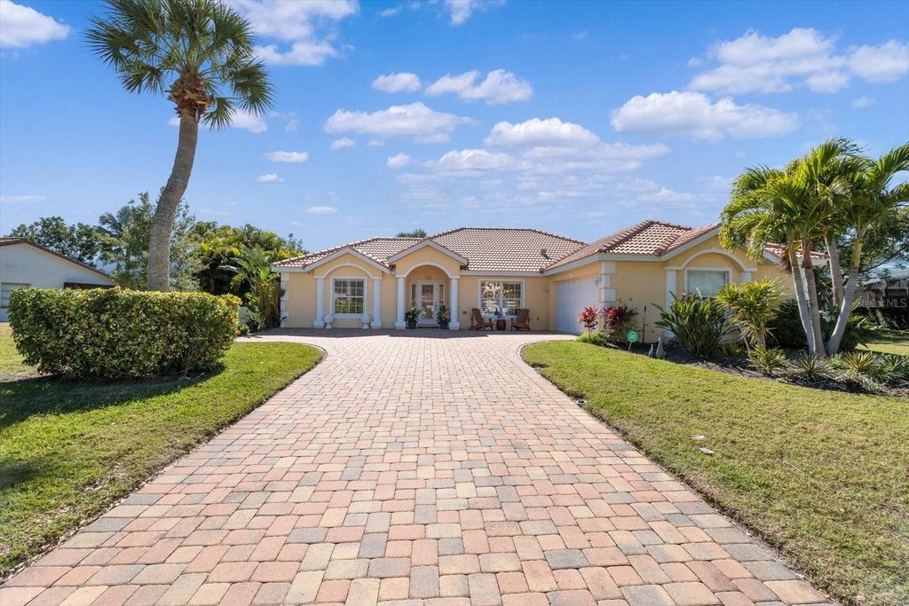 Photo of 118 Da Vinci Drive, Nokomis, FL 34275 (MLS # A4599082)