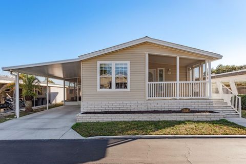 Photo of 20000 Us Highway 19 N #705, Clearwater, FL 33764 (MLS # TB8473154)