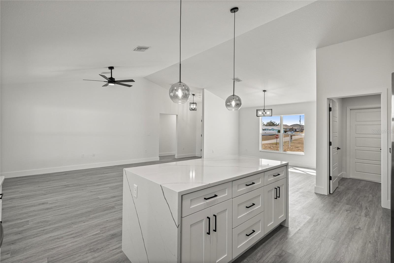 KINGSLAND COUNTRY ESTATE - Residential