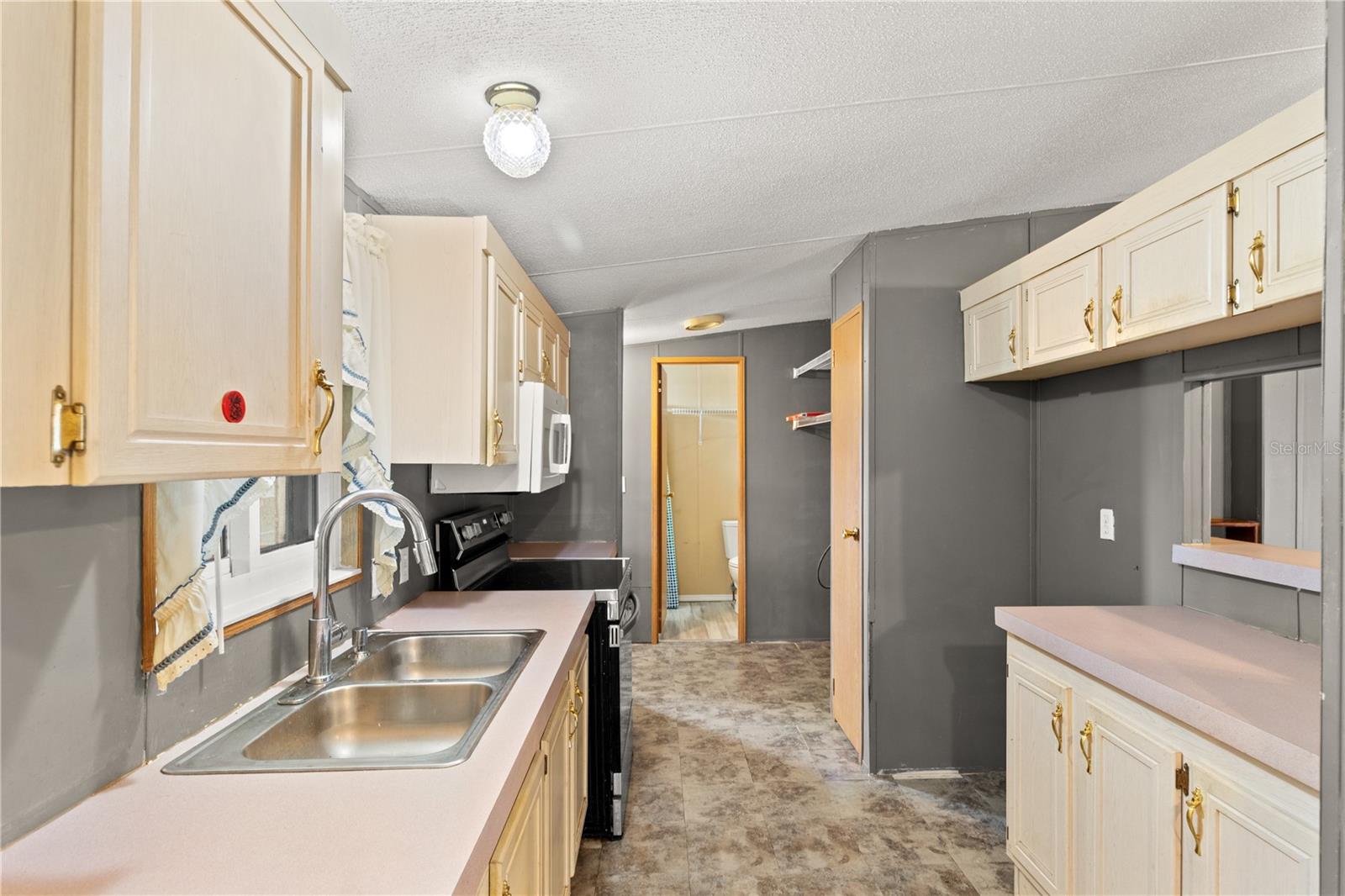 MONTGOMERY ACRES PH 01 - Residential