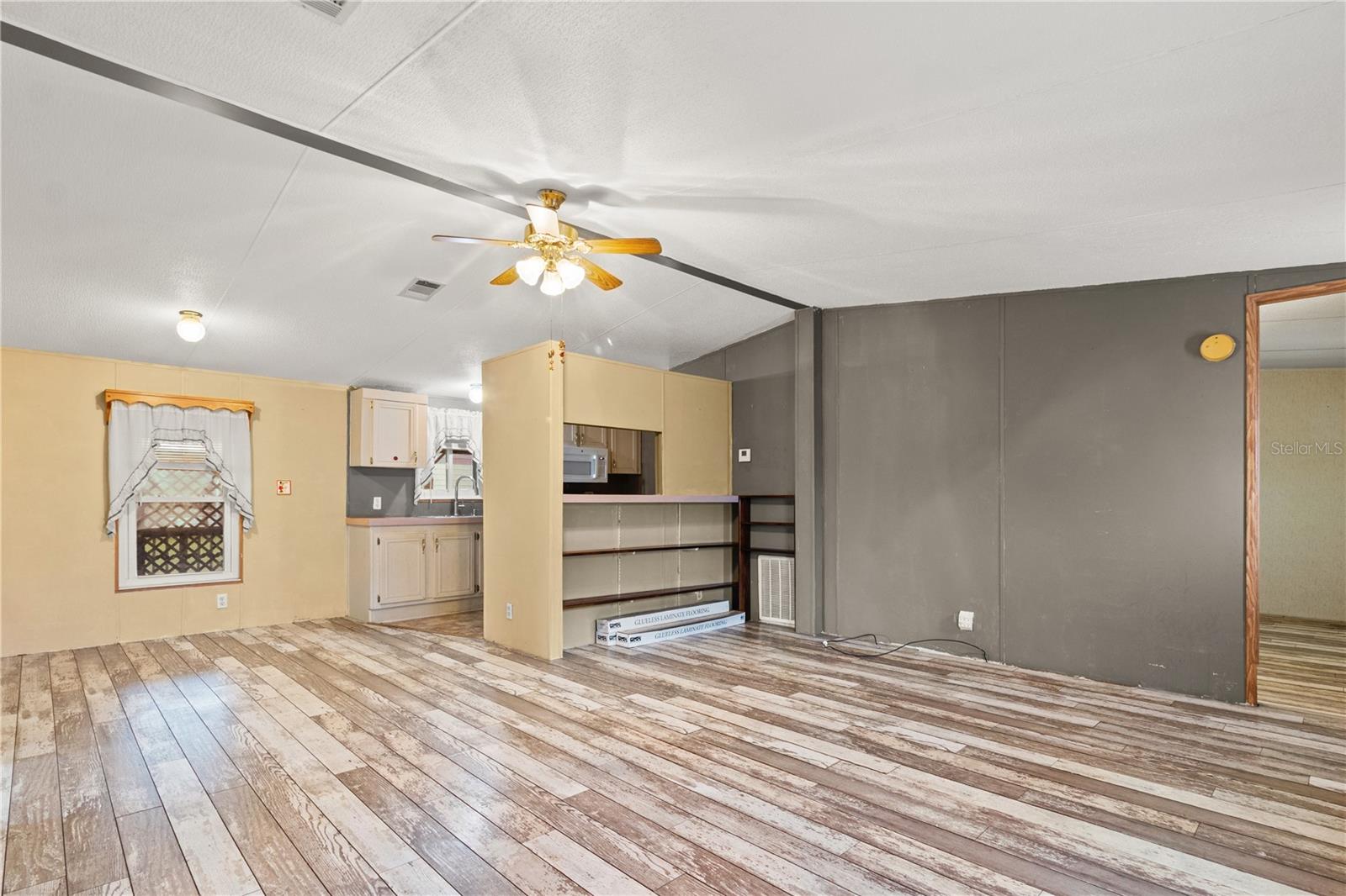 MONTGOMERY ACRES PH 01 - Residential