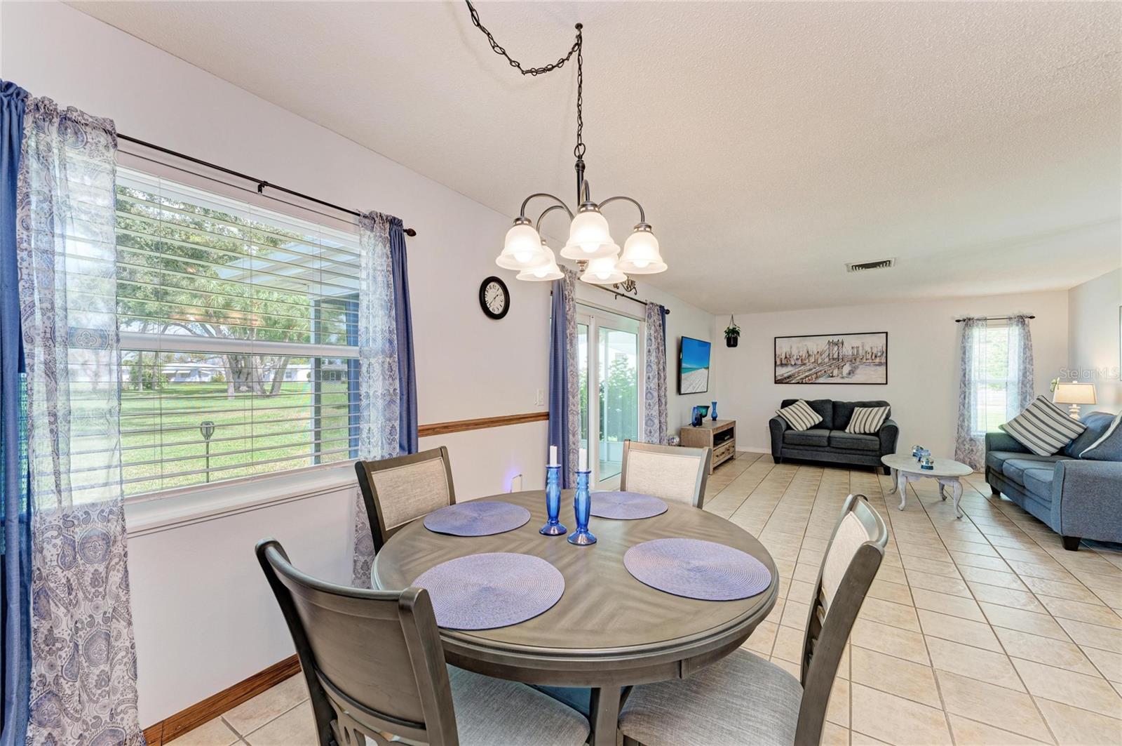 GULF GATE GARDEN HOMES E - Residential