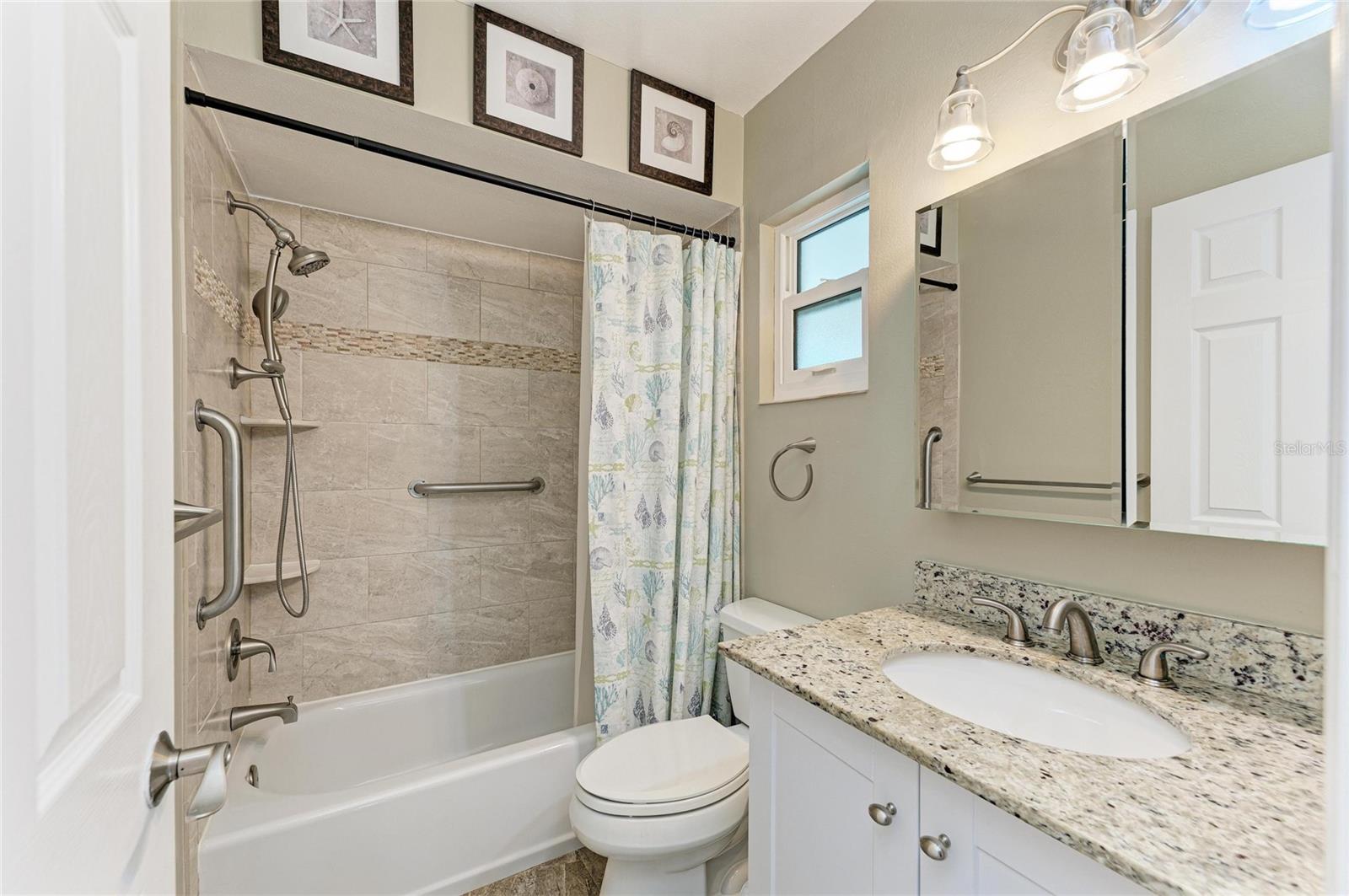 GULF GATE GARDEN HOMES E - Residential