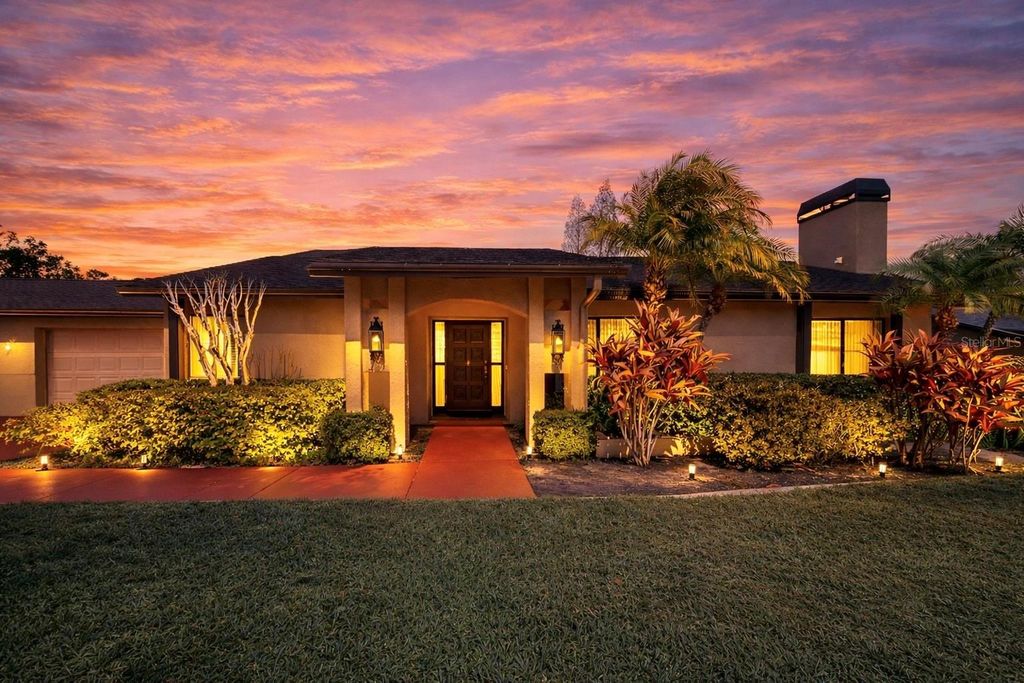 Photo of 708 Dorado Court, Brandon, FL 33511 (MLS # TB8473589)