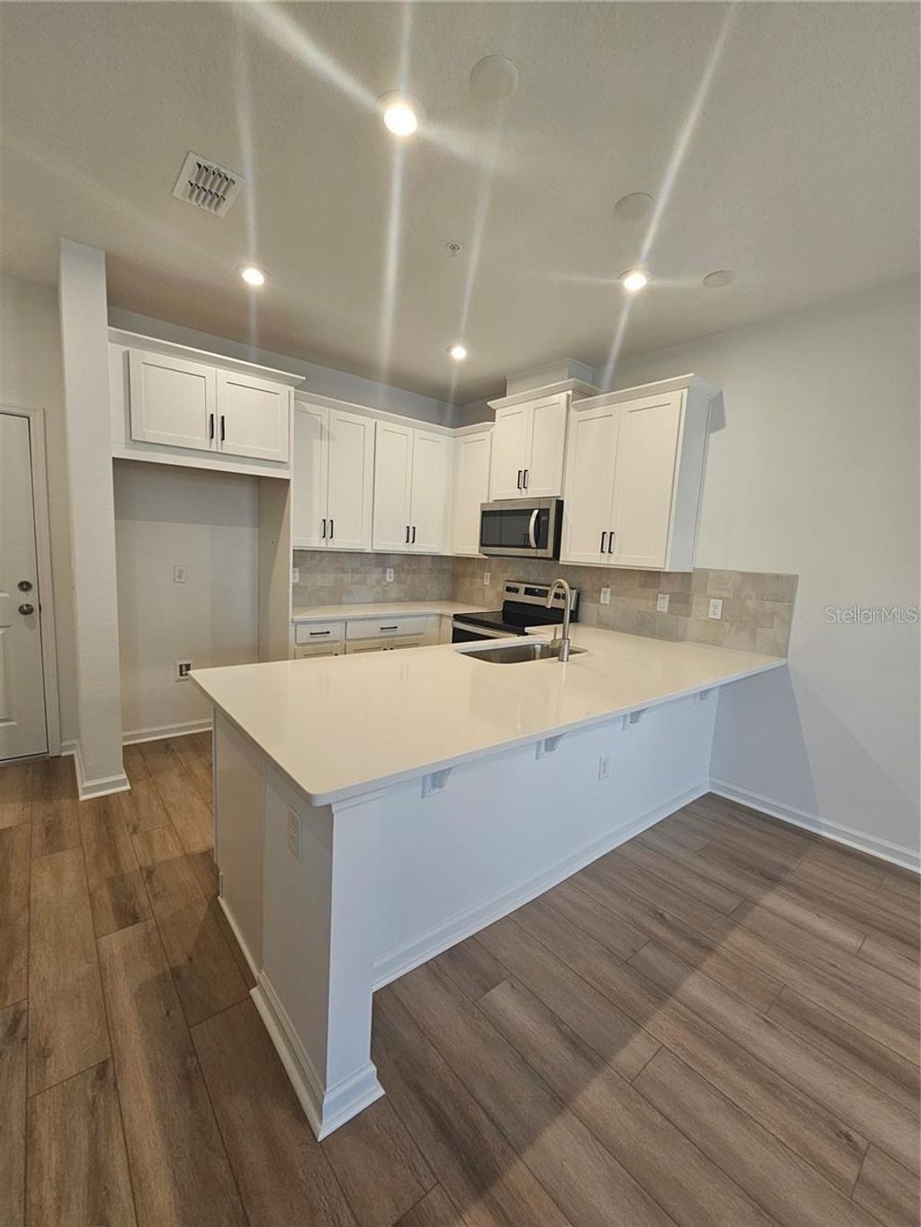 Photo of 11599 Sunsail Avenue, Orlando, FL 32832 (MLS # S5148937)