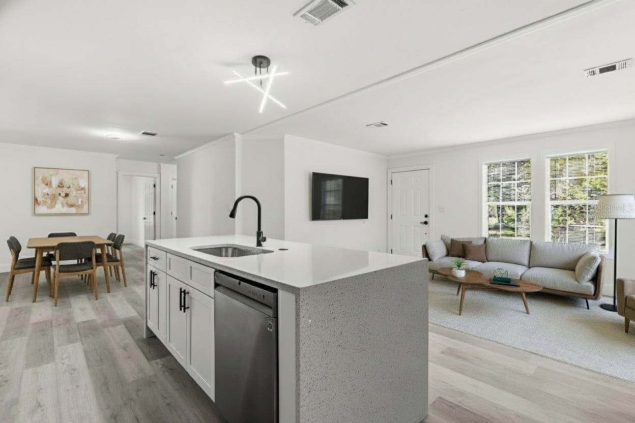 ASTATULA MEADOWS SUB - Residential