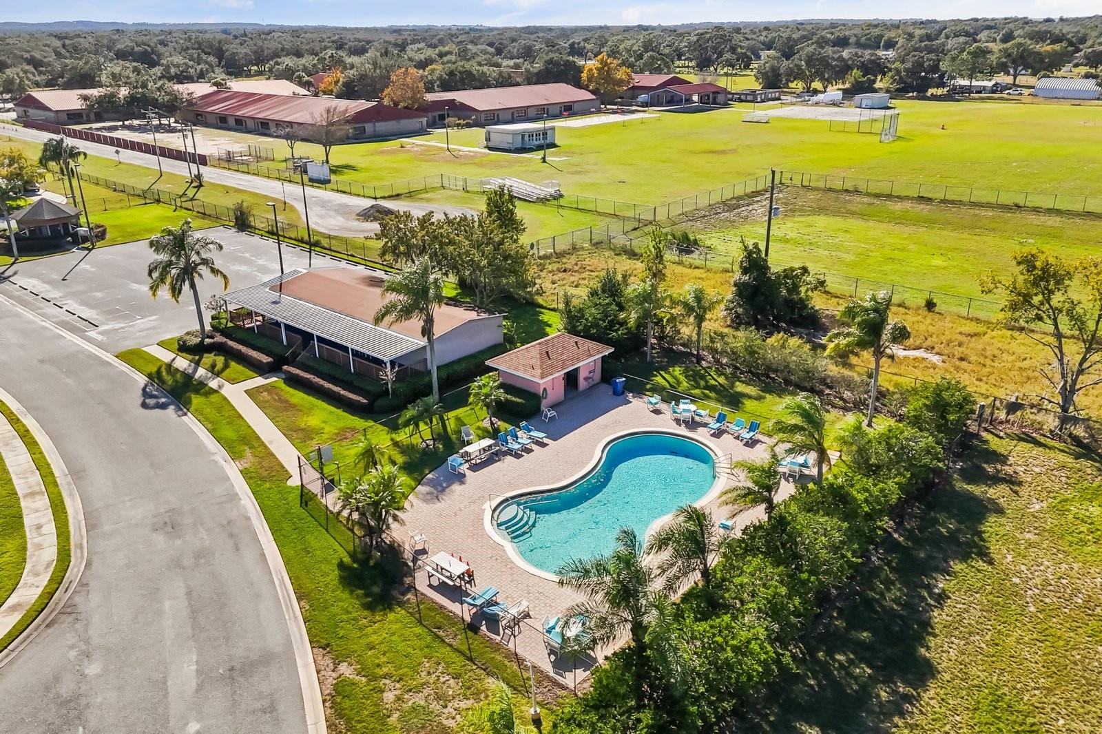 ASTATULA MEADOWS SUB - Residential