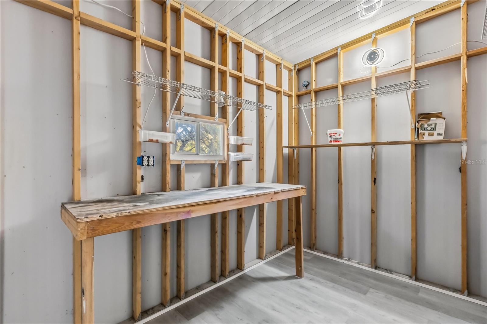 ASTATULA MEADOWS SUB - Residential